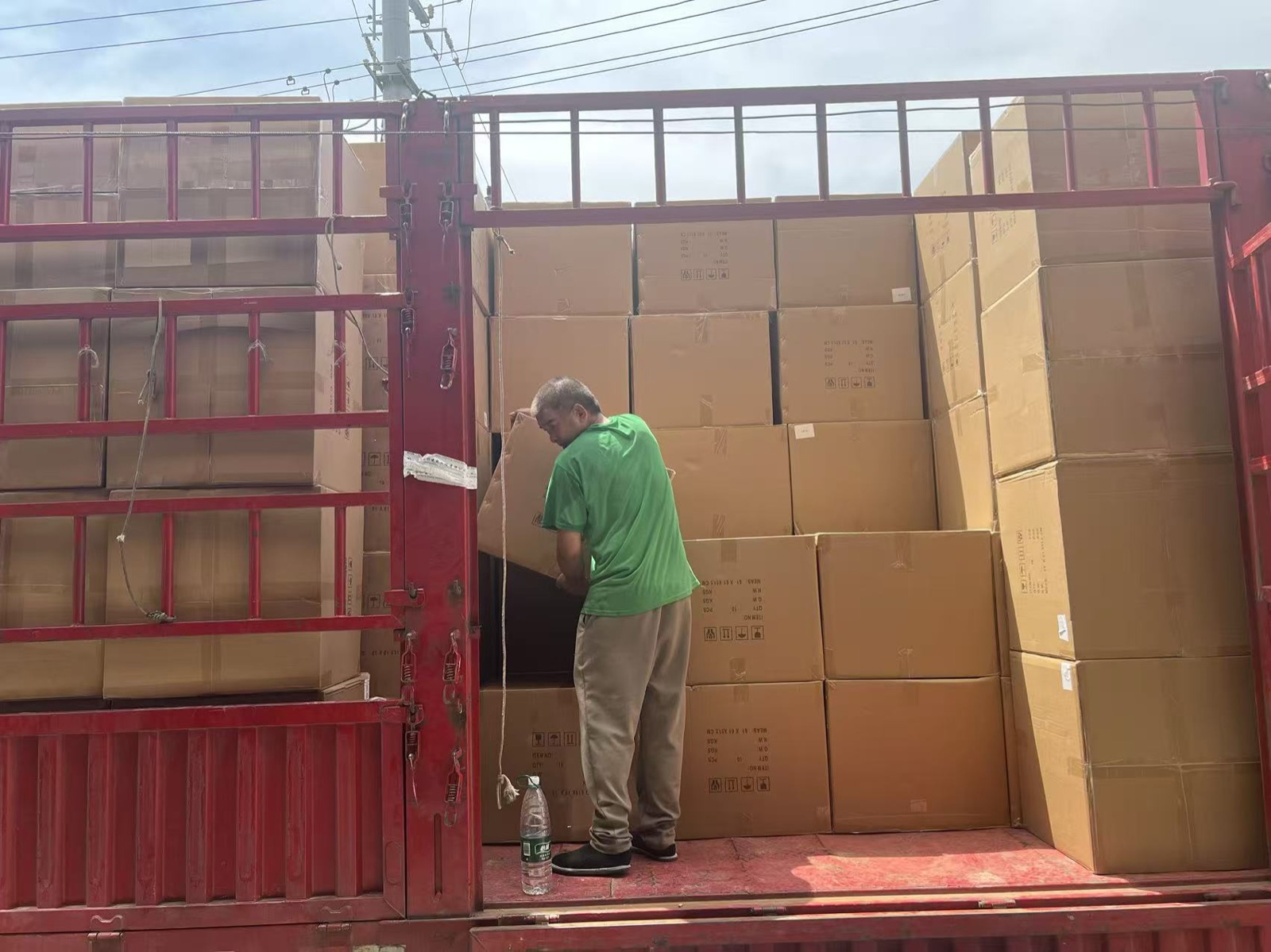 Export cartons loaded for overseas delivery